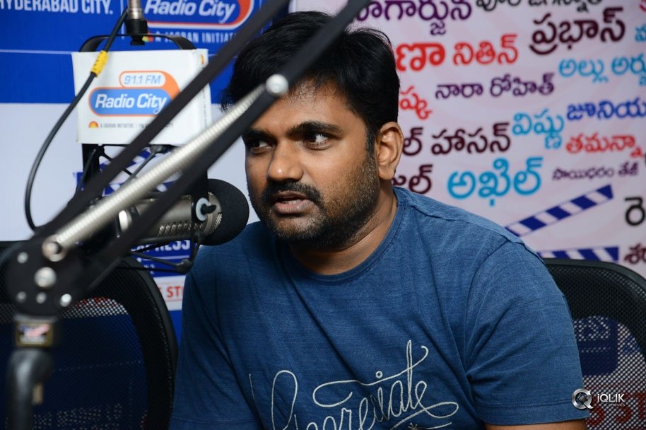 Mahanubhavudu-Movie-Team-At-Radio-City